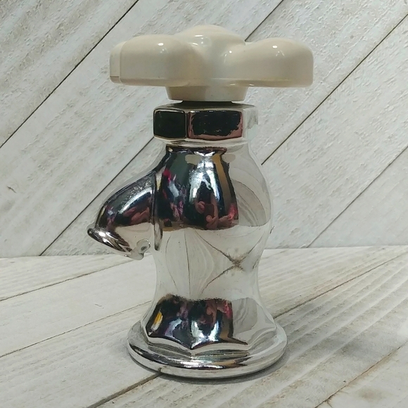 Vintage AVON Just A Twist Faucet Tap Silver and White Cologne Perfume Bottle - Picture 3 of 4